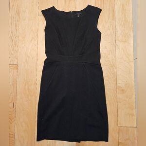 Ann Taylor Sleeveless Little Black Dress Structured Ponte 0P